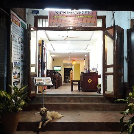 Tony Central Hostel Luang Prabang Ngoại thất bức ảnh