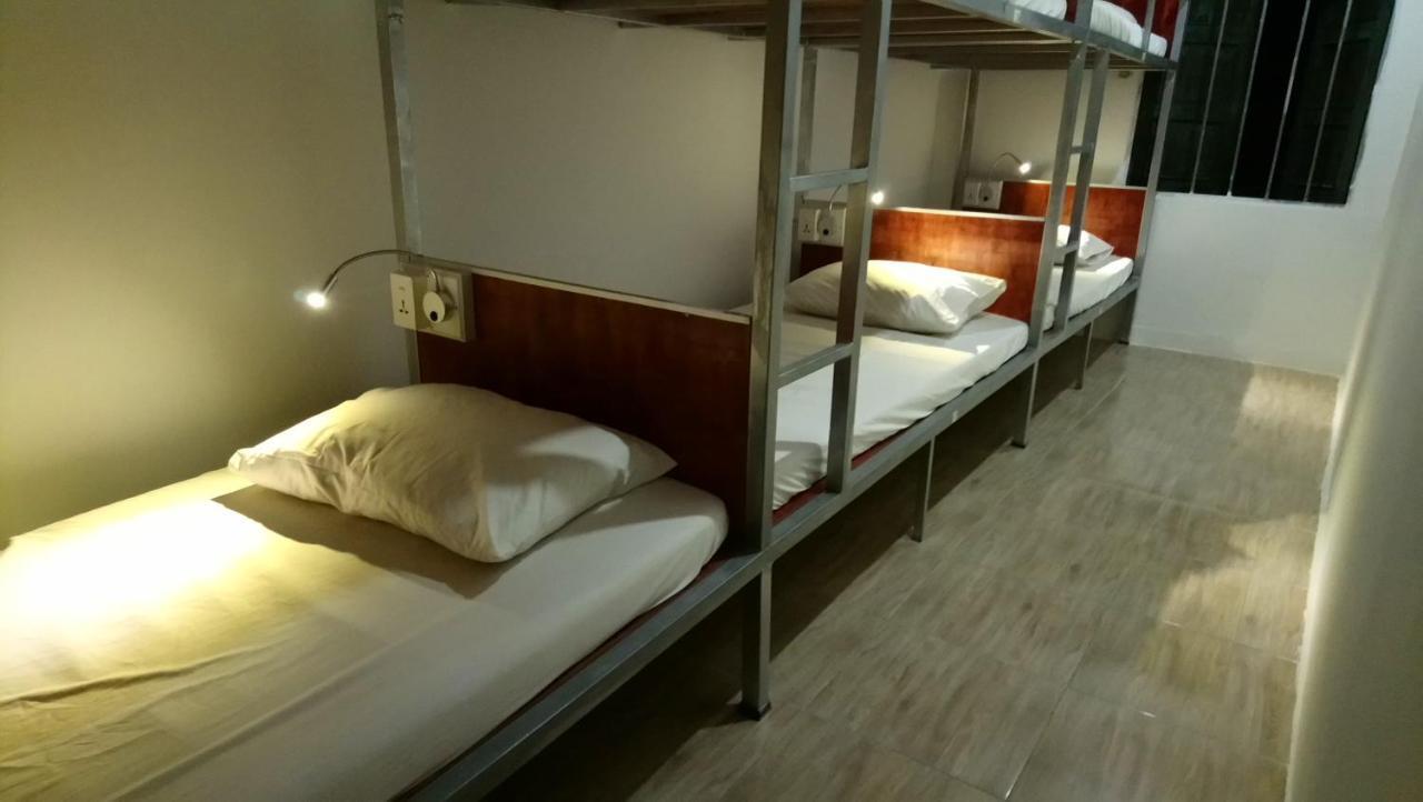 Tony Central Hostel Luang Prabang Ngoại thất bức ảnh